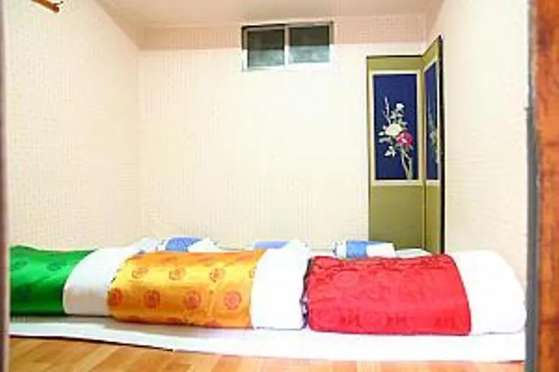 Apartment Ferienwohnung Friends House Seoul